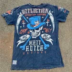 VINTAGE Y2K Skater Afflictions Skull Tee Shirt MADE IN USA